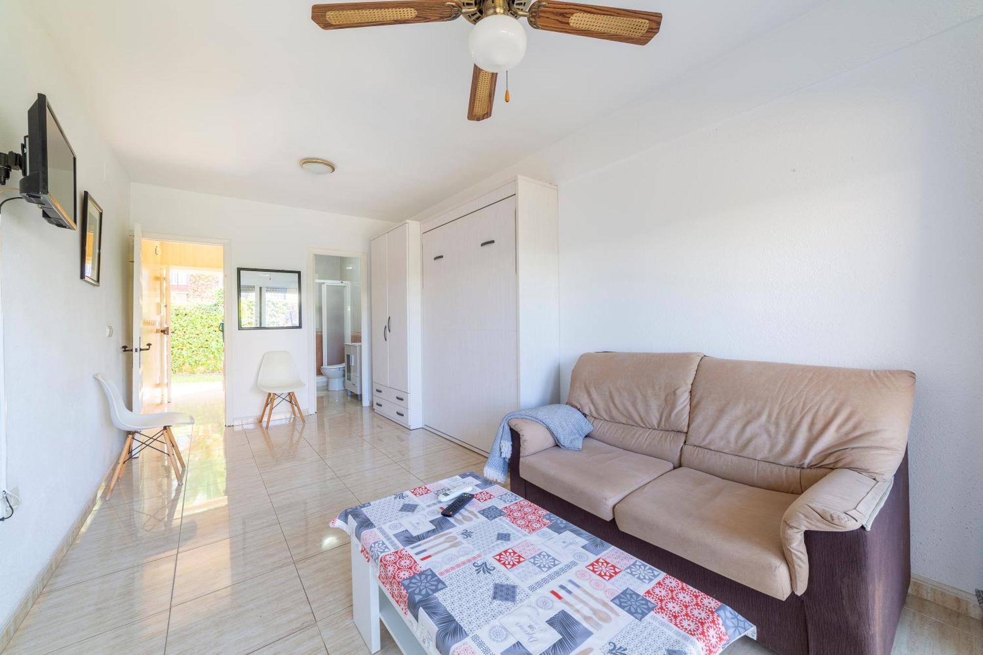 Gaviotas 4 Apartment *